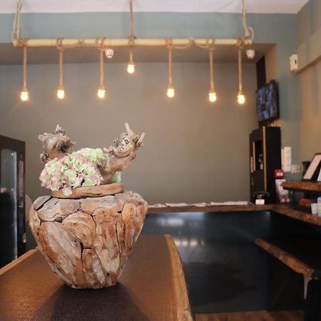 Amsterdam Hostel Annemarie Екстериор снимка